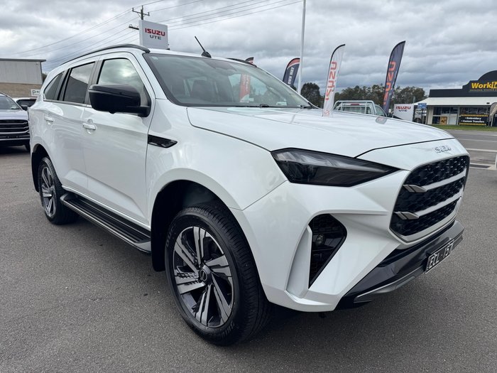 2025 ISUZU MU-X LS-T