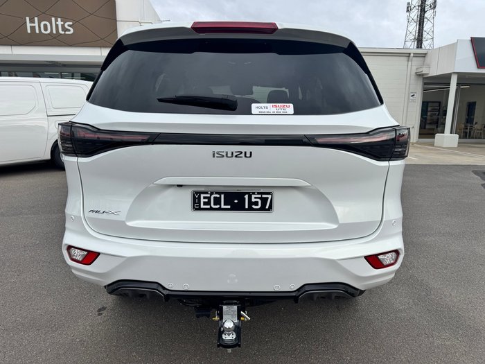 2025 ISUZU MU-X LS-T