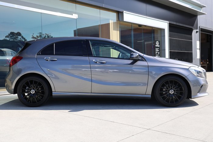 2018 MERCEDES-BENZ A180