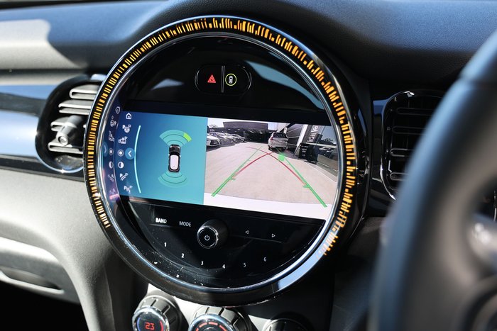 2022 MINI 5D HATCH COOPER CLASSIC