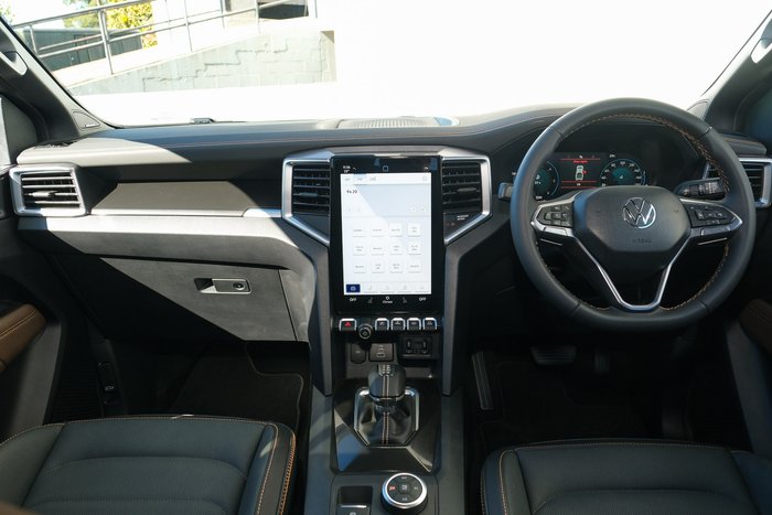 2025 Volkswagen Amarok