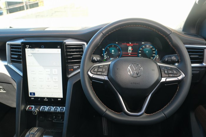 2025 Volkswagen Amarok