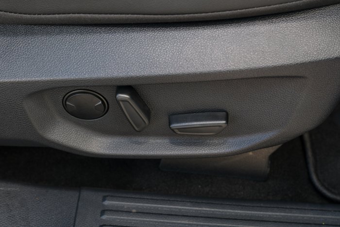 2025 Volkswagen Amarok