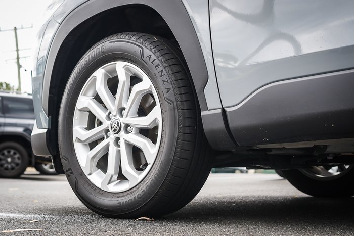 2024 Toyota Corolla Cross Hybrid GXL