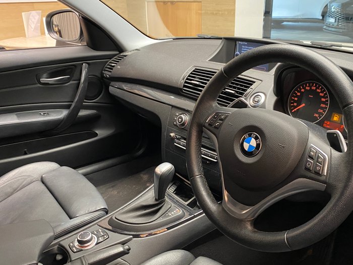 2013 BMW 1 20i