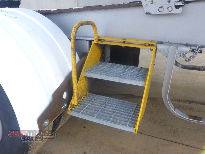2010 Vawdrey 12 Pallet Rollback Pantech A Trailer