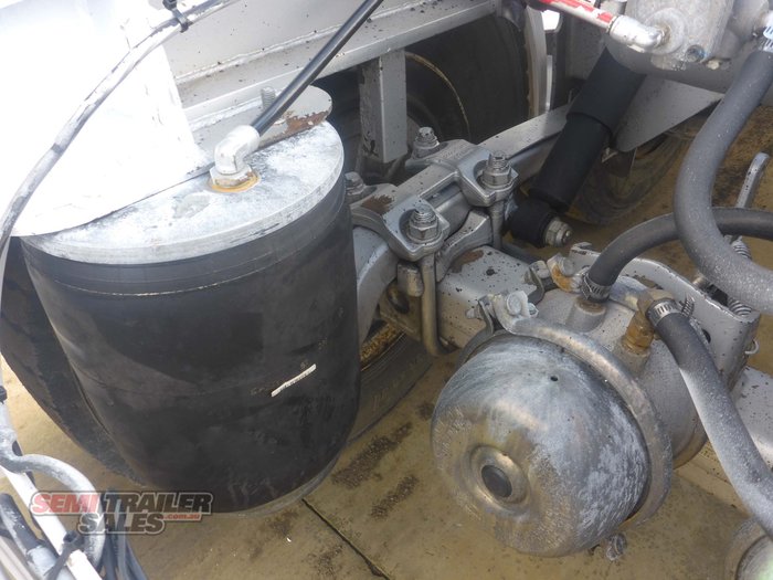 2010 Vawdrey 12 Pallet Rollback Pantech A Trailer