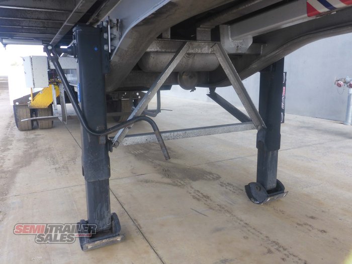2010 Vawdrey 12 Pallet Rollback Pantech A Trailer