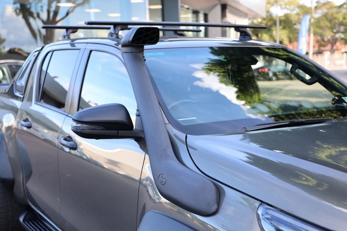 2023 Toyota Hilux Rogue