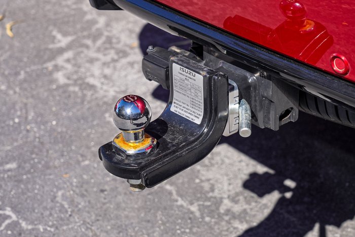 2024 Isuzu MU-X LS-T