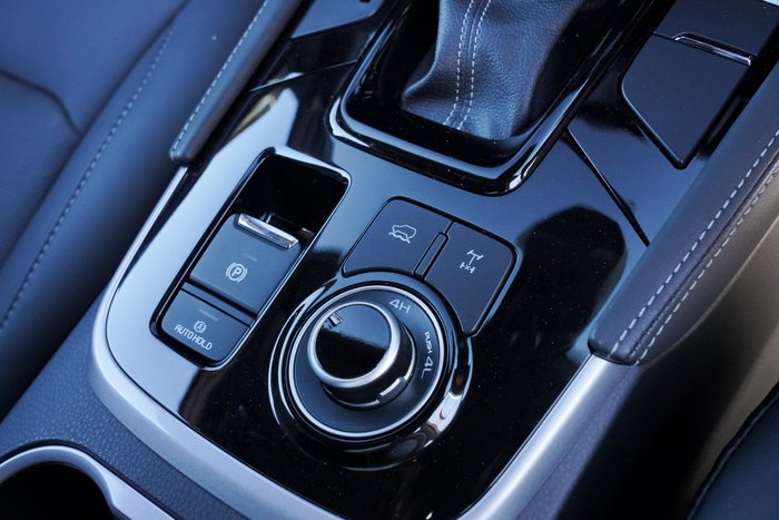 2024 Isuzu MU-X LS-T