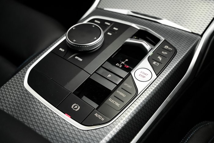 2023 BMW 3 Series 330e M Sport G20 LCI White