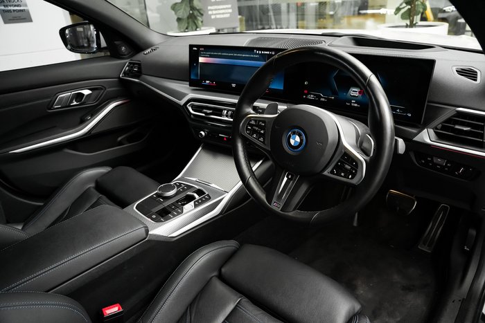 2023 BMW 3 Series 330e M Sport G20 LCI White