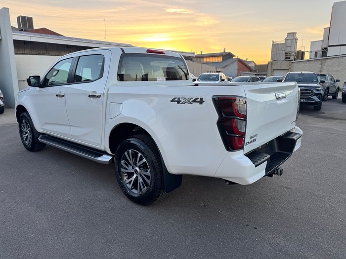 2026 ISUZU D-MAX LS-U+