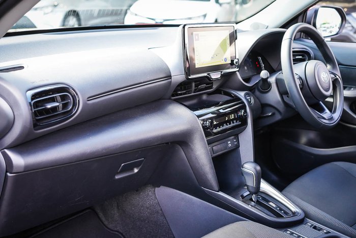 2024 Toyota Yaris Cross Hybrid GXL