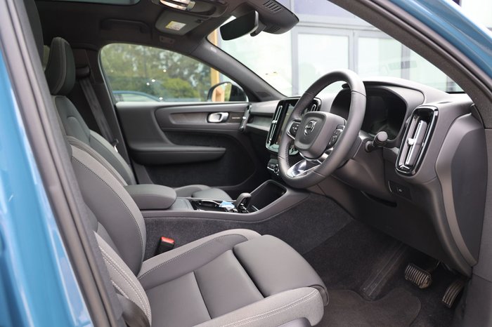2024 Volvo C40 Recharge Twin