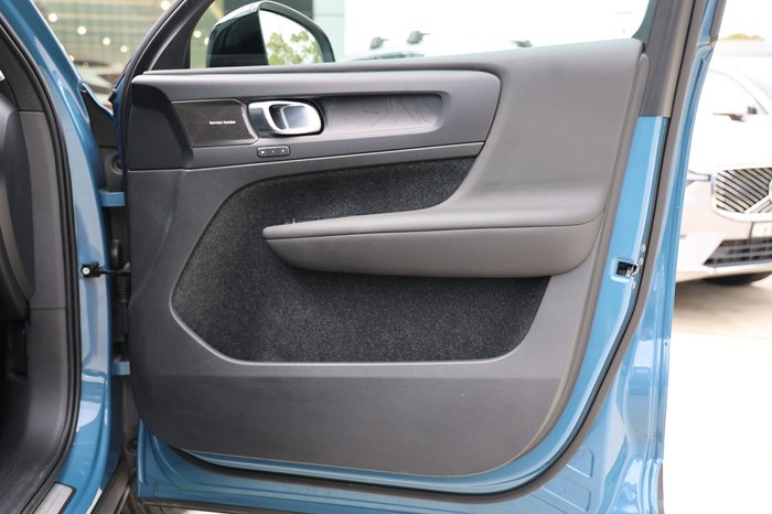 2024 Volvo C40 Recharge Twin