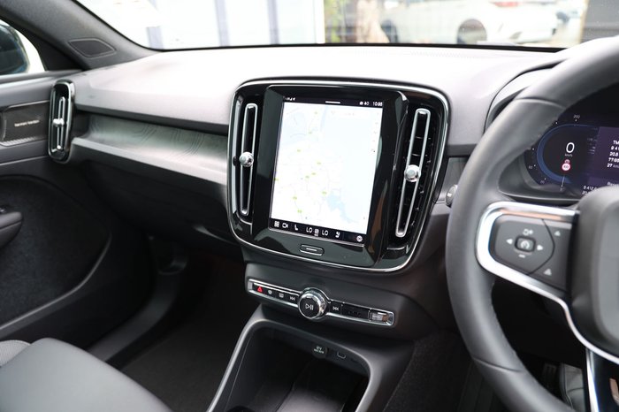 2024 Volvo C40 Recharge Twin