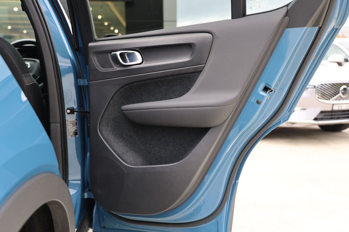 2024 Volvo C40 Recharge Twin