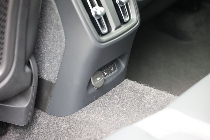 2024 Volvo C40 Recharge Twin