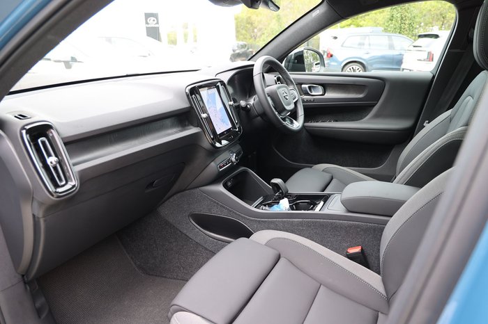 2024 Volvo C40 Recharge Twin