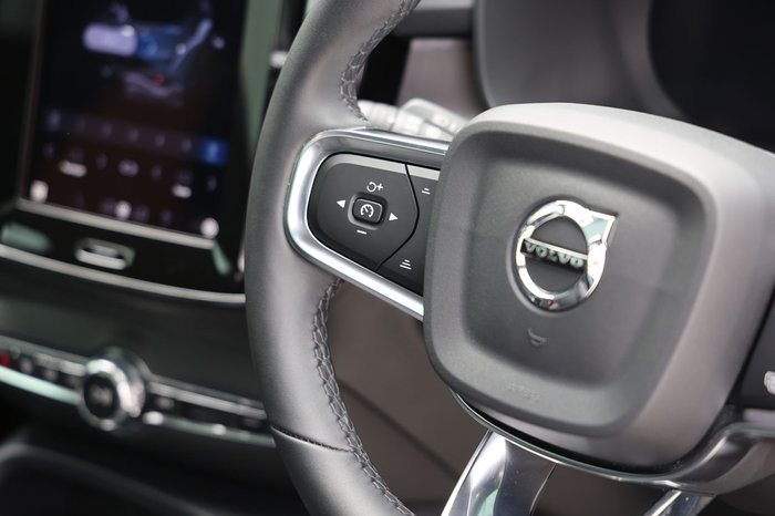 2024 Volvo C40 Recharge Twin