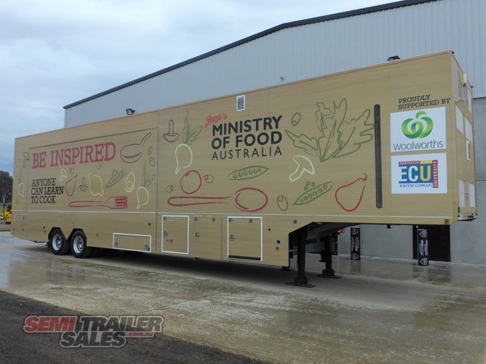 2012 SVM 48FT Mobile Kitchen Trailer