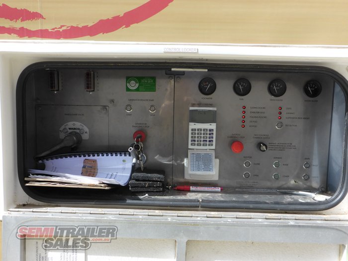 2012 SVM 48FT Mobile Kitchen Trailer