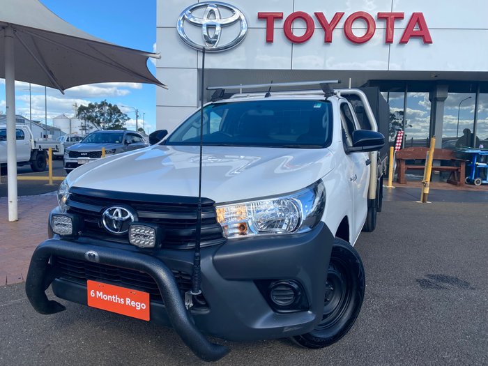 2016 TOYOTA HILUX
