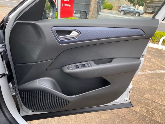 2025 Renault Arkana Evolution