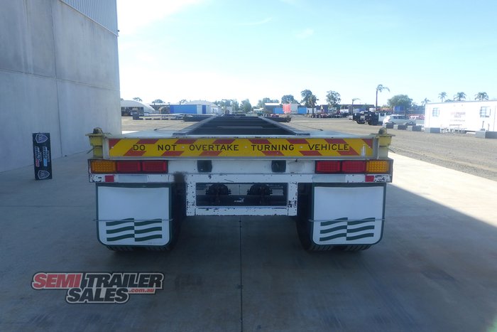 1991 Krueger 20FT Skel