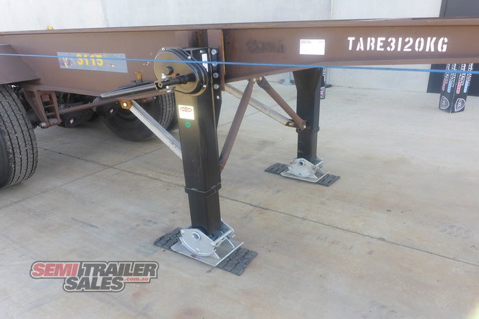 1991 Krueger 20FT Skel