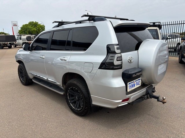 2020 Toyota Prado PRADO DSL WGN AT Kakadu 4277430 003 Silver Pearl