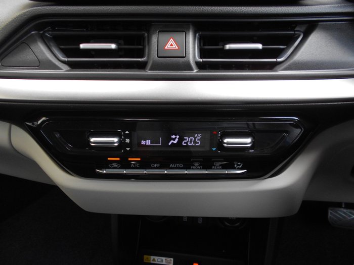 2025 Suzuki Swift Hybrid GLX