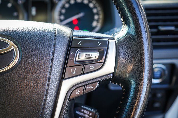 2022 Toyota PRADO GXL