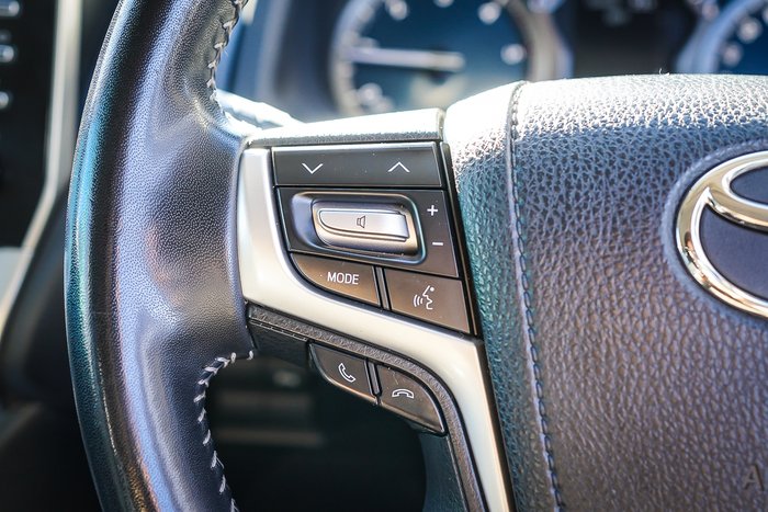 2022 Toyota PRADO GXL