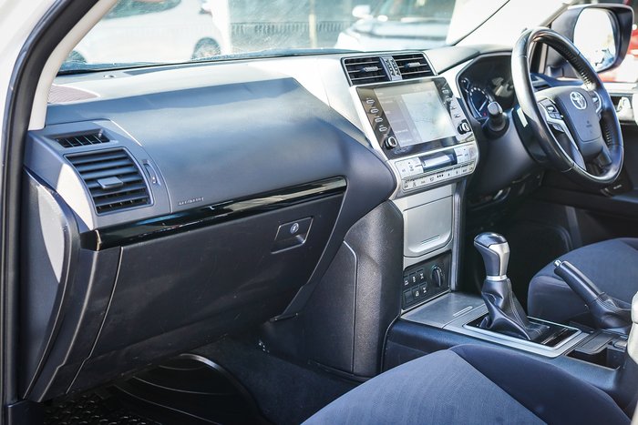 2022 Toyota PRADO GXL