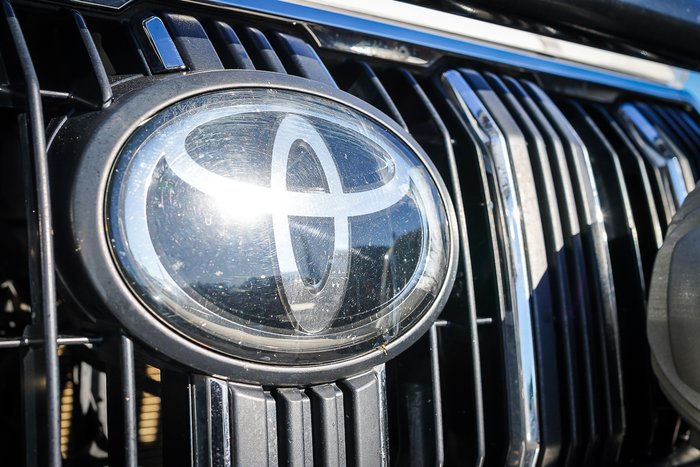 2022 Toyota PRADO GXL