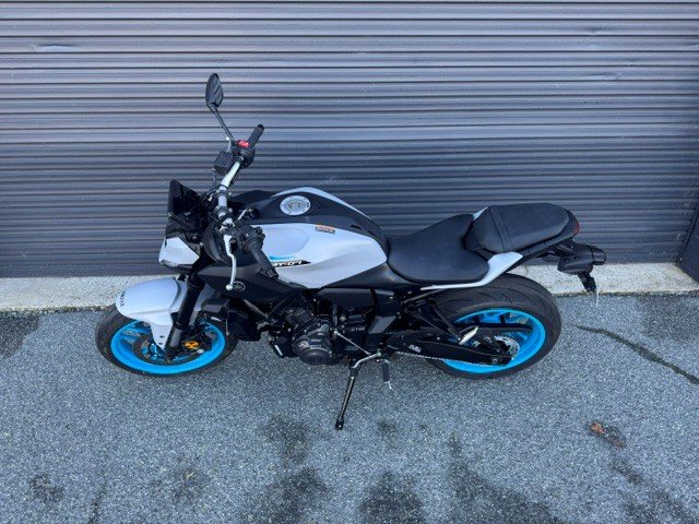 2025 Yamaha MT-07LA