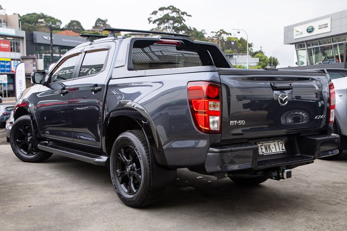 2022 Mazda BT-50 SP