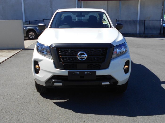 2025 Nissan Navara SL