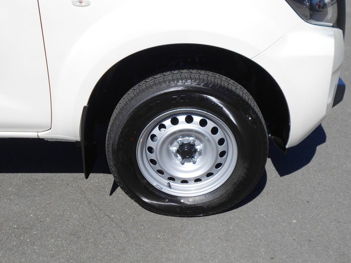 2025 Nissan Navara SL