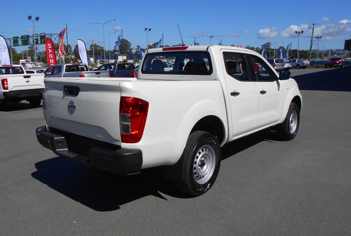2025 Nissan Navara SL