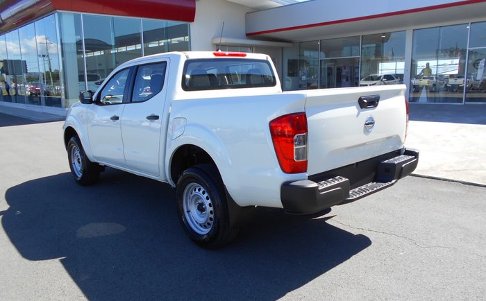 2025 Nissan Navara SL