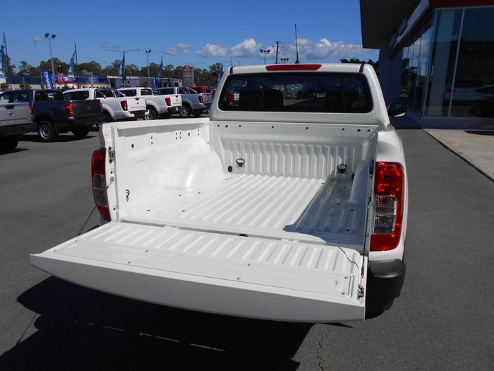 2025 Nissan Navara SL