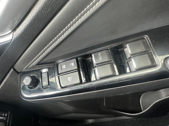 2023 Isuzu D-MAX LS-U+