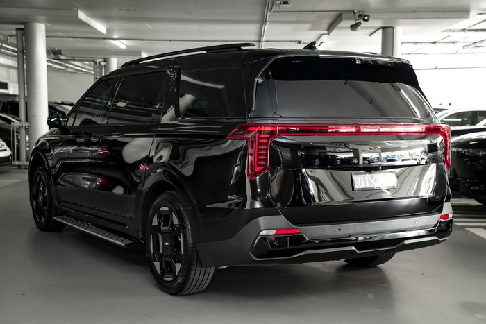 2024 Kia Carnival GT-Line