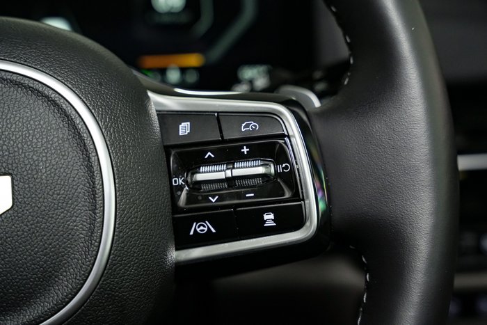 2024 Kia Carnival GT-Line