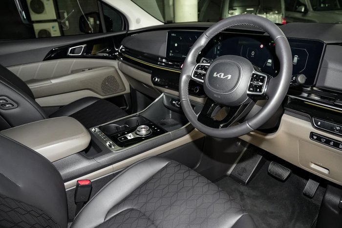 2024 Kia Carnival GT-Line