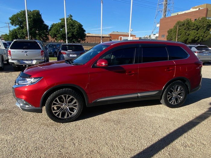 2018 MITSUBISHI Outlander LS